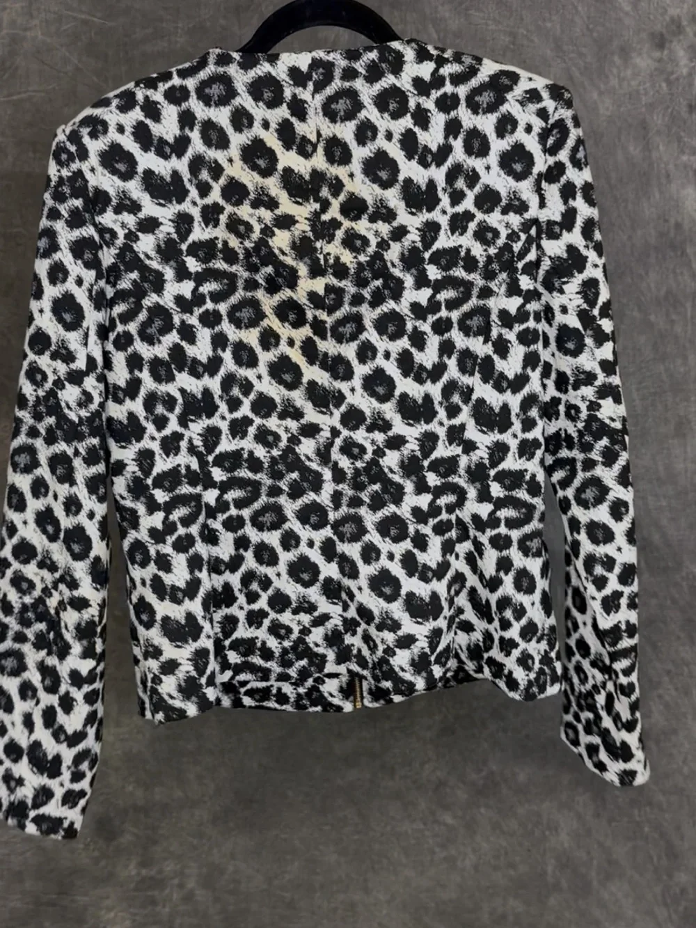Women's Black & White Leopard Zip-Front Jacket - Picture 4 of 7